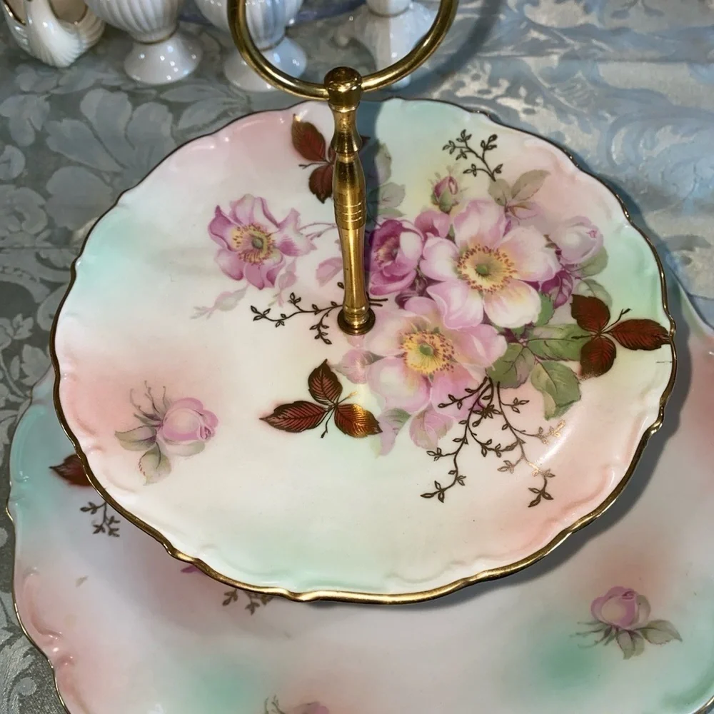 VINTAGE GERMAN SCHUMANN ARZBERG‎ PORCELAIN TWO-TIERED ‘WILD ROSE’ SERVING TRAY